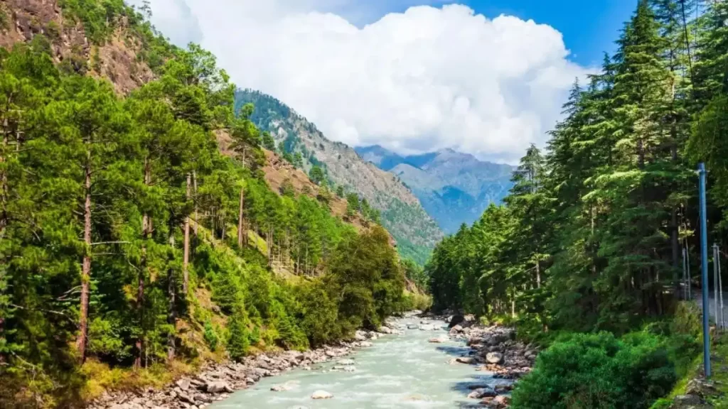 Parvati river walking 